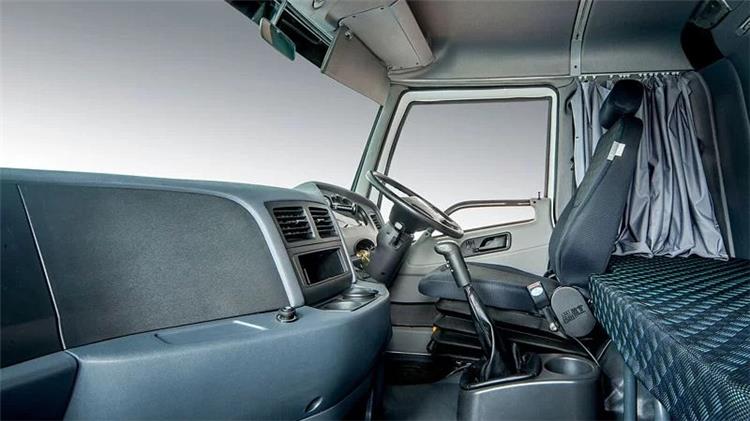New Faw J5 380 hp Truck Prime Mover for Sale in Zimbabwe