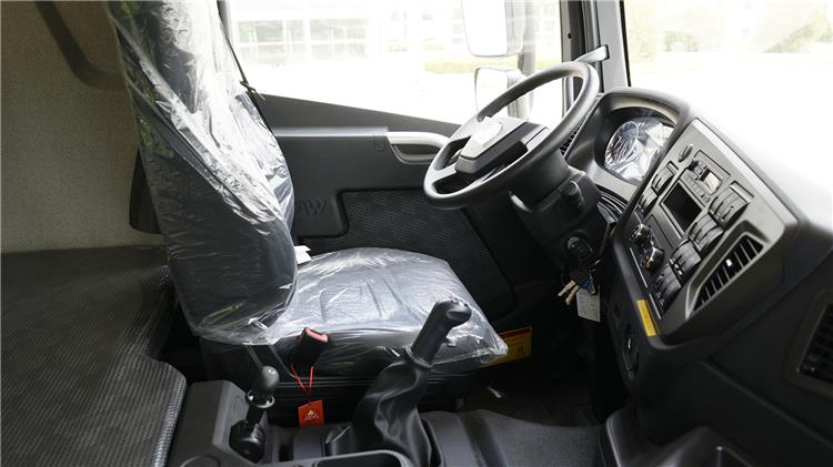 Jiefang JH6 8x4 Dump Truck Faw China for Sale