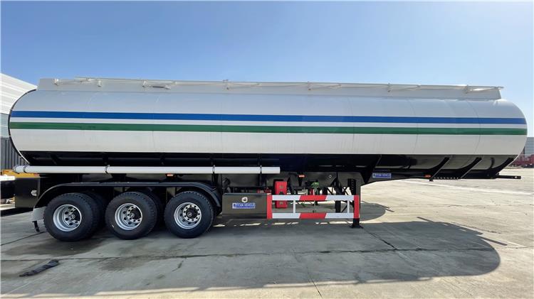 Tri Axle 45000 Liters Fuel Tanker Trailer for Sale Price