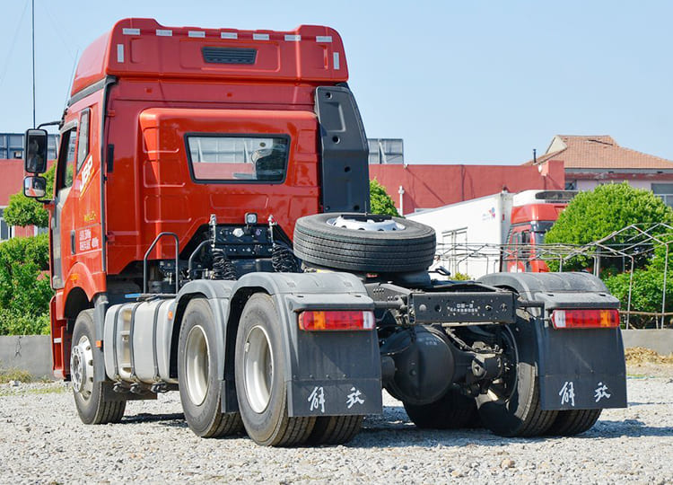 J6P Truck Faw 6x4 Tractor Head Price for Sale in Guinea