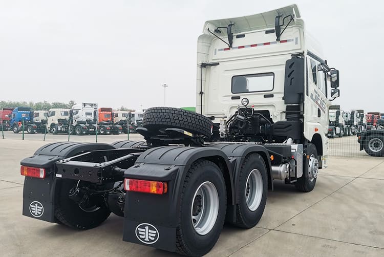 JH6 FAW 420 Truck Tractor Head for Sale in Tanzania