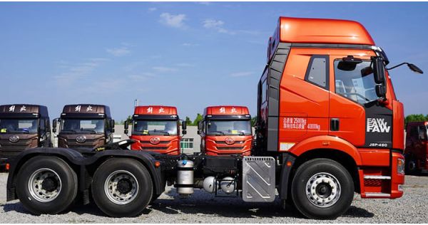 Faw J6p Truck Tractor 6x4 will be shipped to Zimbabwe